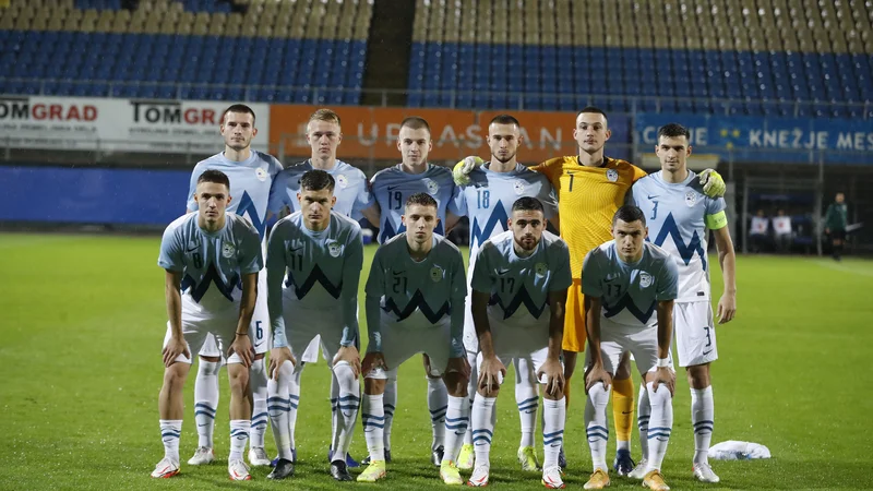 Slovensko nogometno reprezentanco do 21 let danes na Bonifiki čaka prva od dveh zaporednih domačih tekem proti Albaniji. FOTO: Leon Vidic/Delo
