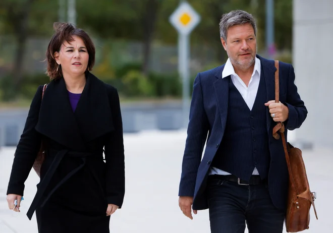 Annalena Baerbock in Robert Habeck sta Zelenim vdahnila novo življenje. FOTO: Michele Tantussi/Reuters
