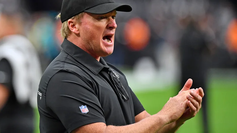 Fotografija: Med spornimi sporočili Jona Grudna (na fotografiji) naj bi bile tudi nekatere opolzke fotografije, povezane z navijačicami. FOTO: USA Today Sports