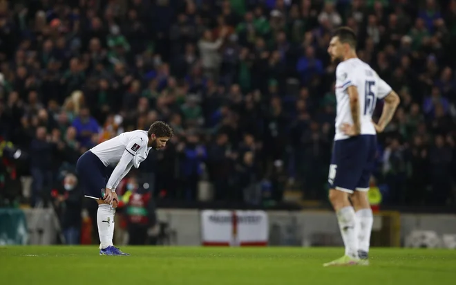 Italijani so lahko le nemočno priznali, da na Windsor Parku v Belfastu niso imeli pravih možnosti za podvig. FOTO: Jason Cairnduff/Reuters
