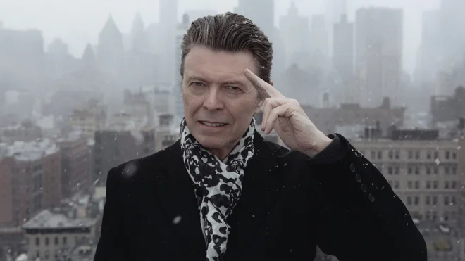 Na prvih vesoljskih odpravah je bila hrana v tubi, sodobna hrana za vesoljske odprave pa je daleč od tega. Astronavtu mora namreč res dati vse, kar potrebuje. FOTO: Arhiv Delo/Vikend/David Bowie: Zadnjih pet let&nbsp;&nbsp;
