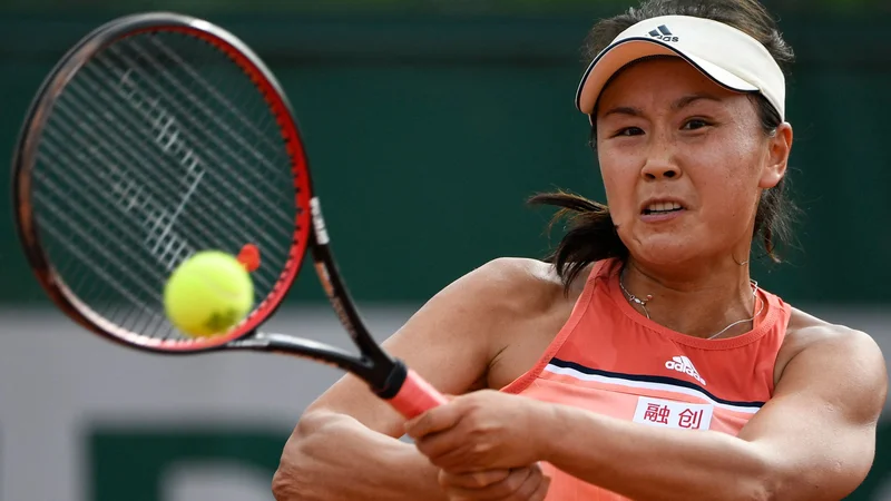 Fotografija: Shuai Peng (na fotografiji) med nastopom na OP Francije v Parizu leta 2018. FOTO: Eric Feferberg/AFP