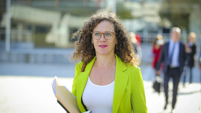 Fotografija: Vodja delegacije evropskih poslancev, nizozemska liberalka Sophie in 't Veld. FOTO: Jože Suhadolnik/Delo