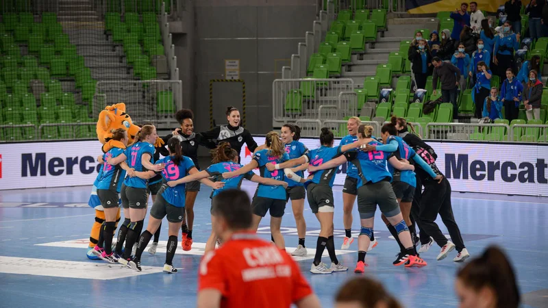 Fotografija: Krimovke so se veselile druge zmage v letošnji ligi prvakinj. FOTO: RK Krim Mercator