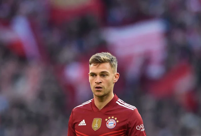 Joshua Kimmich se bo slej ko prej cepil, je prepričan Karl-Heinz Rummenigge. FOTO: Christof Stache/AFP
