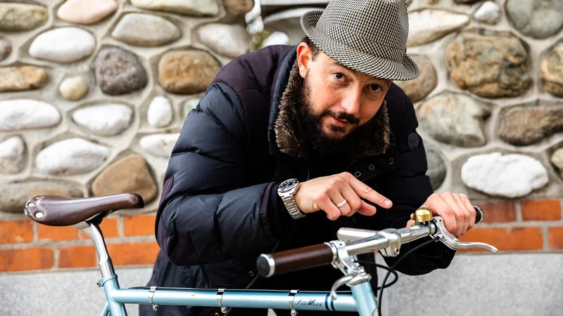 Fotografija: Zlatko na novem albumu išče meje svobode. FOTO: Črt Piksi/Delo