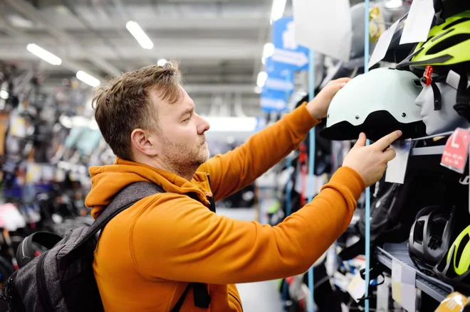 Črni petek je za številne trgovce odlična priložnost, da počistijo zaloge izdelkov, ki se ne prodajajo dobro ali jih potrošniki vračajo, ker z njimi niso zadovoljni. FOTO:Shutterstock