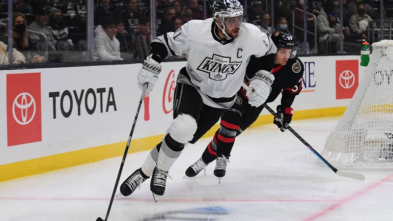 Fotografija: Anže Kopitar je v zelo dobri formi na začetku sezone. FOTO: Gary A. Vasquez/USA Today Sports
