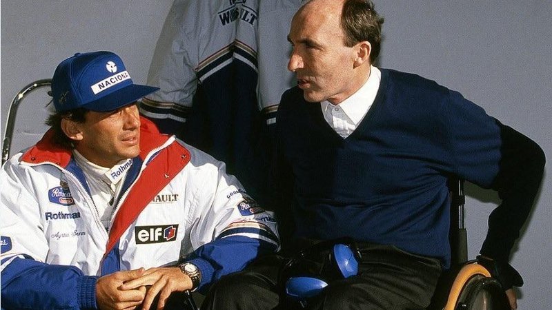 Fotografija: Ekipa Williams je bila v 90. letih tista, za katero si je želel voziti vsak dirkač. Ayrton Senna se je na svoji tretji dirki pod taktirko Franka Williamsa (oba na fotografiji) tragično ponesrečil. FOTO: Reuters
