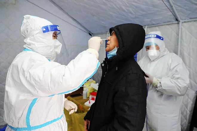 Testiranje na covid-19. FOTO: Str/AFP
