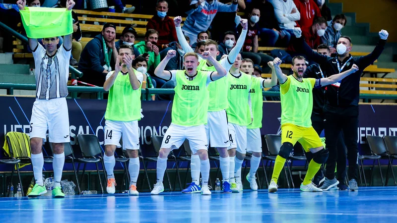 Fotografija: Slovenski šampioni so proslavili odmevno zmago v ligi prvakov. FOTO: Facebook Dobovec