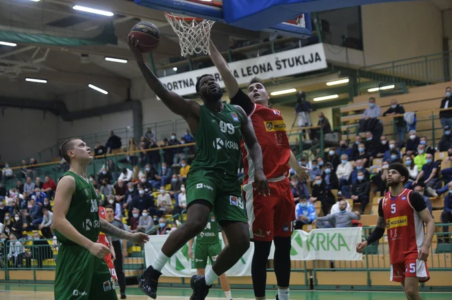 Adonis Thomas je obetavno začel v Krkinem dresu. FOTO: ABA
