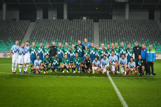 Aleksander Čeferin je zgolj letos odigral dve odmevni dobrodelni tekmi: eno za žrtve potresa v Petrinji, drugo za športnike iz socialno ogroženih okolij v Stožicah. FOTO: Marko Pigac
