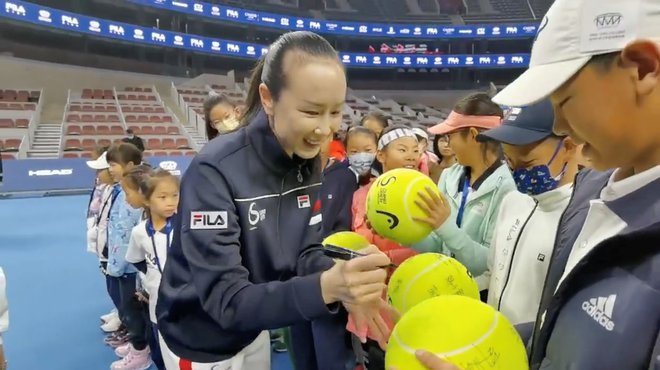 Med WTA in Kitajsko je prišlo do spora zaradi Peng Shuai. FOTO: Twitter/Reuters
