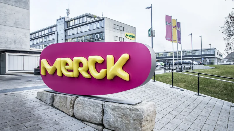 Fotografija: Nemški Merck deluje v 66 državah, v tretjem četrtletju je dosegel pet milijard evrov neto prodaje. FOTO: Merck KGaA, Darmstadt, Nemčija