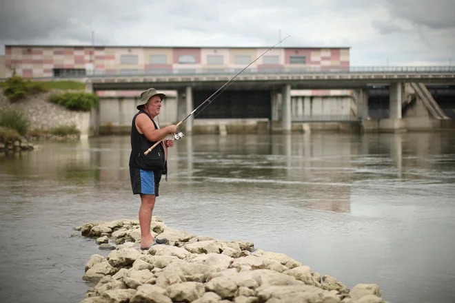 Sava je najbolj onesnažena z mikroplastiko. FOTO: Jure Eržen/Delo&nbsp;
