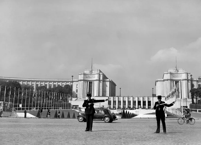 Palais de Chaillot v Parizu, kjer so 10. decembra 1948 sprejeli splošno deklaracijo o človekovih pravicah. FOTO: AFP
