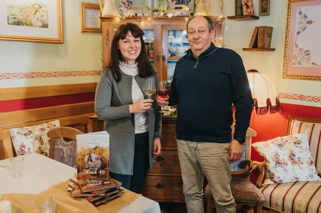 Župan Branko Ledinek je turistično kmetijo predstavil kot zlat kamenček v prelepem mozaiku. FOTO: Turistična kmetija Pri Kovačniku
