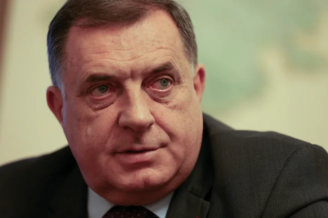 Na čelu procesa je voditelj Republike srbske in srbski član skupnega predsedstva Milorad Dodik, ki z odcepitvijo te entitete od BiH grozi že leta. FOTO: Dado Ruvic/Reuters
