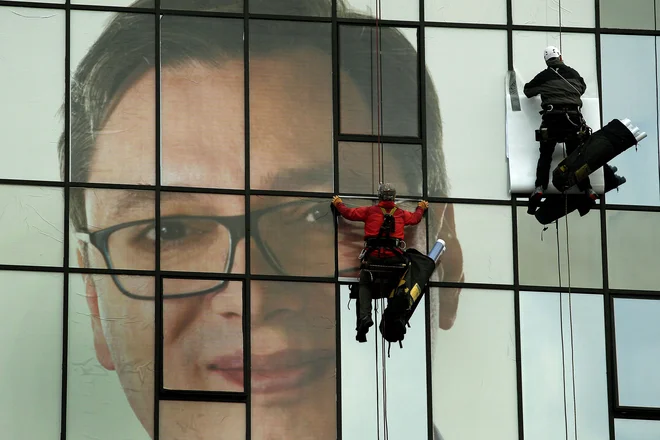 Do sobote je predsednik Aleksandar Vučić popolnoma obvladoval politično življenje v državi. FOTO: Saša Djordjević/AFP