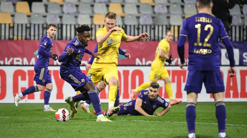 Fotografija: Maribor je bil srčen in odločen, a za na naslov prvaka bo moral spomladi dati dodati še kaj več. FOTO: Marko Pigac/pigac.si