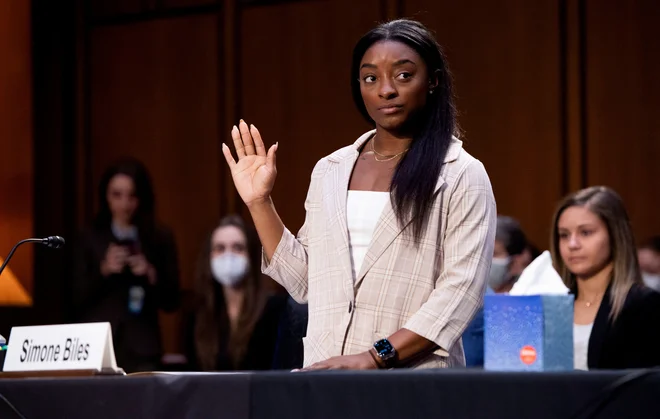 Simone Biles, dobitnica štirih zlatih kolajn z olimpijskih iger v Rio de Janeiru, je bila tudi med žrtvami reprezentančnega zdravnika. FOTO: Saul Loeb/Reuters
