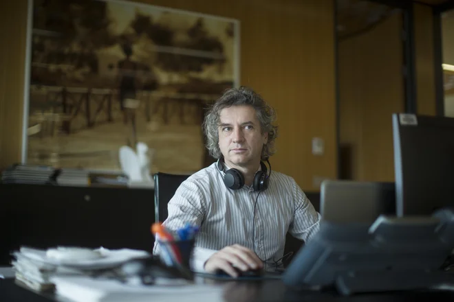 Robert Golob, dolgoletni prvi človek družbe Gen-I ter nekdanji državni sekretar in politik, napoveduje vračanje na politični parket. FOTO: Jure Eržen/Delo
