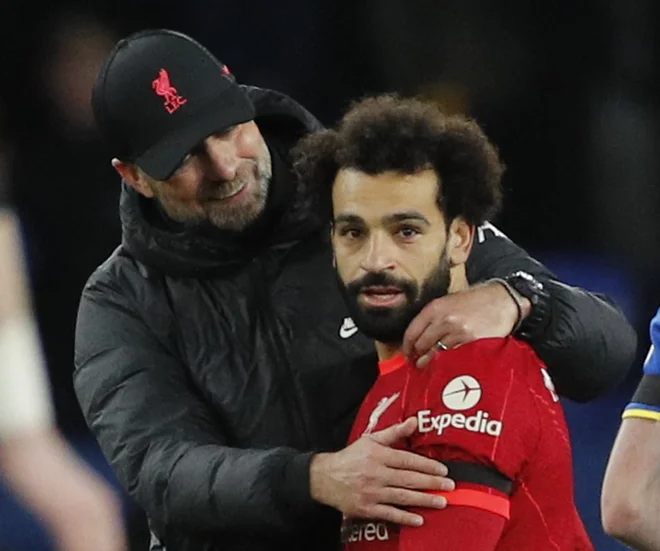 Liverpoolov trener Jürgen Klopp ne bi rad za več kot mesec izgubil Egipčana Mohameda Salaha. FOTO: Phil Noble/Reuters
