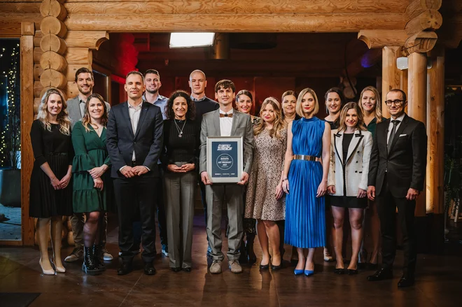 Vsi, udeleženci šeste sezone projekta in partnerji, ki so ga postavili, so zadovoljni, da se je kljub zapletenim okoliščinam projekt uspešno zaključil. FOTO: Anže Mulec
