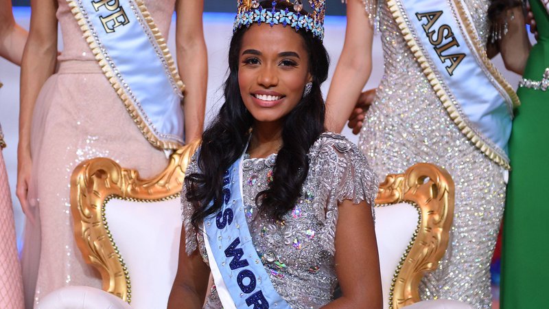 Fotografija: Že zdaj je Jamajčanka Toni-Ann Singh, miss sveta 2019,  miss z najdaljšim stažem. FOTO Reuters
