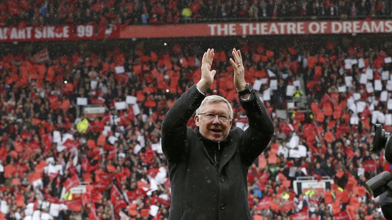 Fotografija: Alex Ferguson 12. maja 2013 na Old Traffordu, tik pred koncem svoje zadnje trenerske sezone. FOTO: Phil Noble/Reuters
