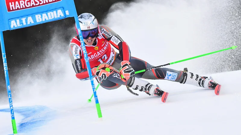 Fotografija: Henrik Kristoffersen je bil v Dolomitih vnovič najhitrejši. FOTO: Tiziana Fabi/AFP
