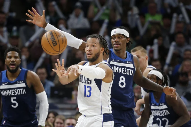 Jalen Brunson se je izkazal z 11 podajami in 18 točkami. FOTO: Bruce Kluckhohn/USA&nbsp;Today Sports
