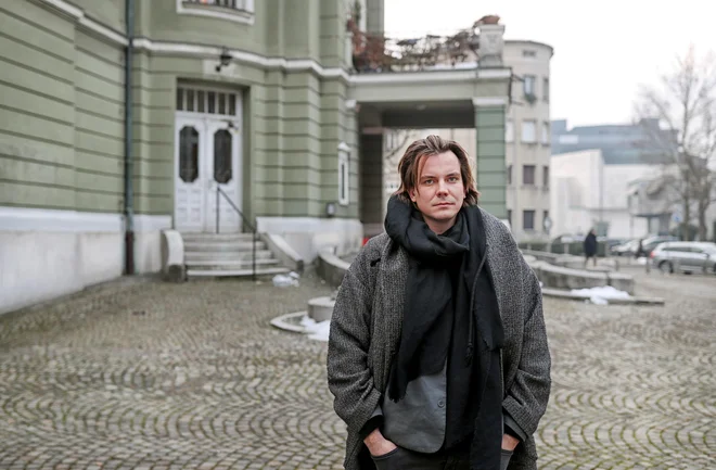 &raquo;Tudi danes je kriza resnice tako korpulentna, da si za dosego lastnih ciljev ustvarjamo iracionalne pozicije vedenja &ndash; prav to je pozicija tako radikalne desnice kot levice.&laquo;&nbsp;FOTO: Blaž Samec
