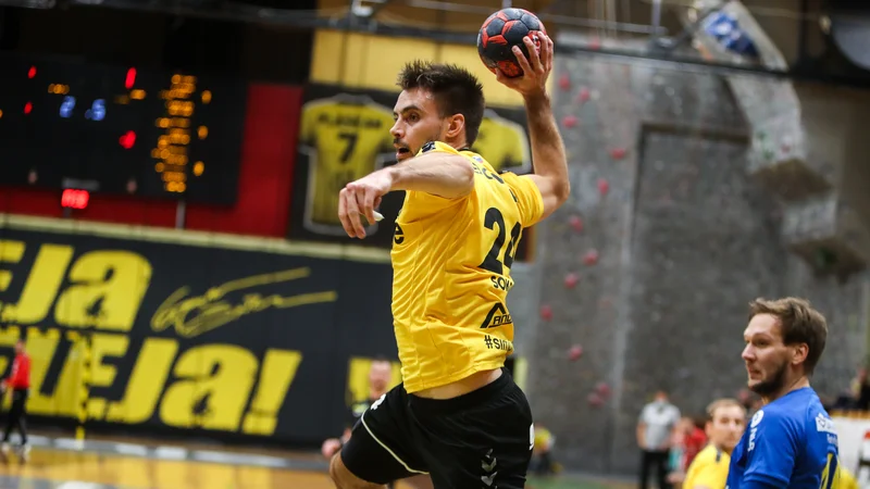 Fotografija: Tilen Sokolič se je izkazal v evropski ligi, na šestih tekmah je dosegel 24 golov, takšna je tudi njegova številka na dresu. FOTO: Jan Gregorc/RK Gorenje