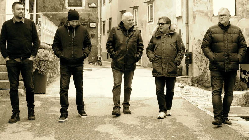 Fotografija: Zoran Predin je novi album posnel s pomočjo Zvonimirja Radišića, Igorja Polaka, Damjana Grbca in Tončija Grabušića. Foto arhiv založbe