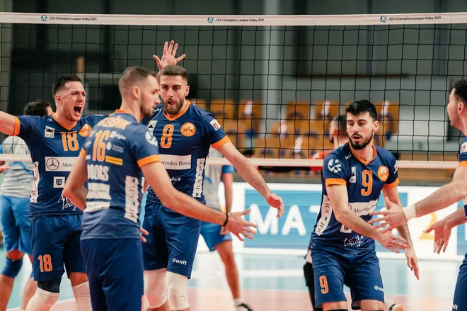 Odbojkarji ACH Volleyja so v finalu uspešno nadomestili velik zaostanek. FOTO: Alen Hadžić/OZS
