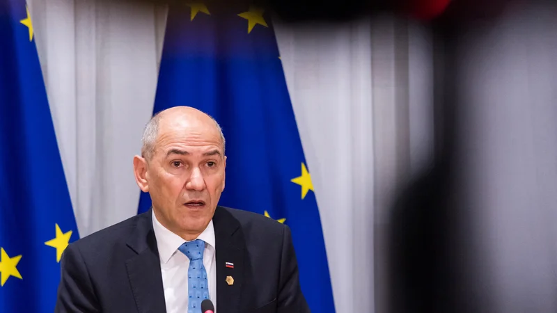 Fotografija: V slovenskem predsedstvu radi poudarjajo pomen sklepov o odpornosti EU, sprejetih novembra. FOTO: Pool Reuters