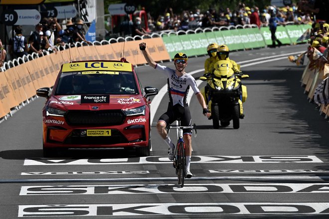 Matej Mohorič je dobil 19. etapo na dirki po Franciji. FOTO: Philippe Lopez/AFP
