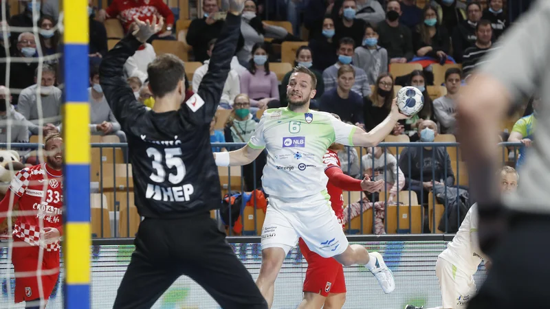 Fotografija: Gašper Marguč se je bil s sedmimi goli ob Blažu Jancu najboljši strelec Slovenije. FOTO: Leon Vidic
