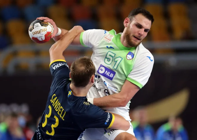 Borut Mačkovšek klubsko ostaja na Madžarskem. FOTO: Mohamed Abd El Gani/Reuters
