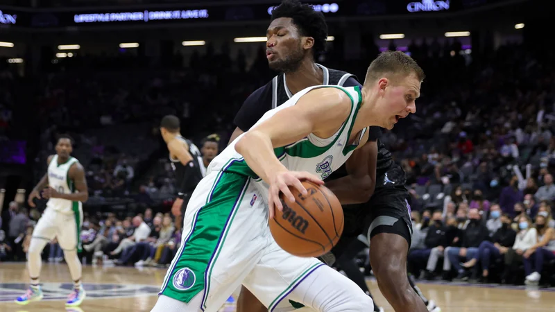 Fotografija: Kristaps Porzingis je prispeval levji delež k zmagi moštva Dallas Mavericks. FOTO: Sergio Estrada/Usa Today Sports