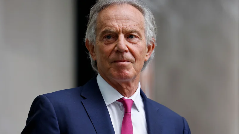 Fotografija: Tony Blair je ob prehodu v novo leto prejel najvišje britansko viteško odlikovanje, kar je razjezilo njegove kritike. Foto: Tolga Akmen/AFP