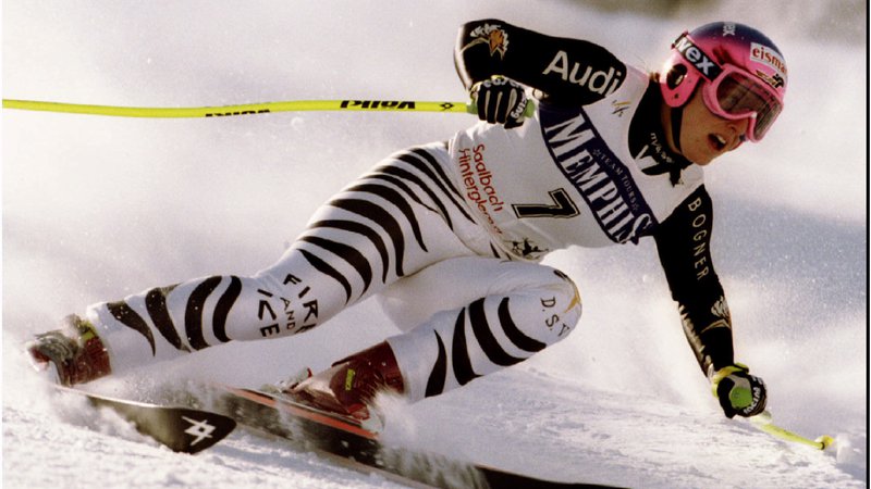 Fotografija: Bavarka Martina Ertl je dolgo bila med najboljšimi alpskimi smučarkami. Pred 10 leti je zmagala v veleslalomu na Pohorju. FOTO: Reuters
