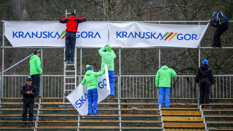 Fotografija: Zadnje priprave pred tekmama za Pokal Vitranc marca 2019. FOTO: Matej Družnik/Delo
