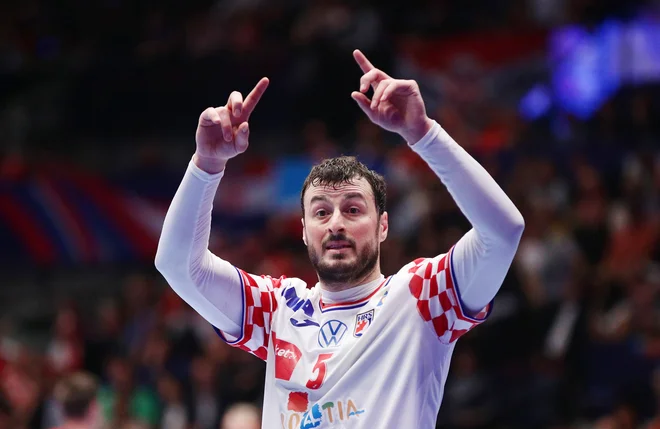 Domagoj Duvnjak je moral zapustiti priprave Hrvaške. FOTO: Lisi Niesner/Reuters

