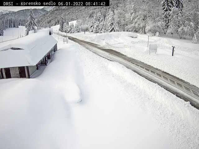 Snežne razmere na Korenskem sedlu. FOTO: Promet.si
