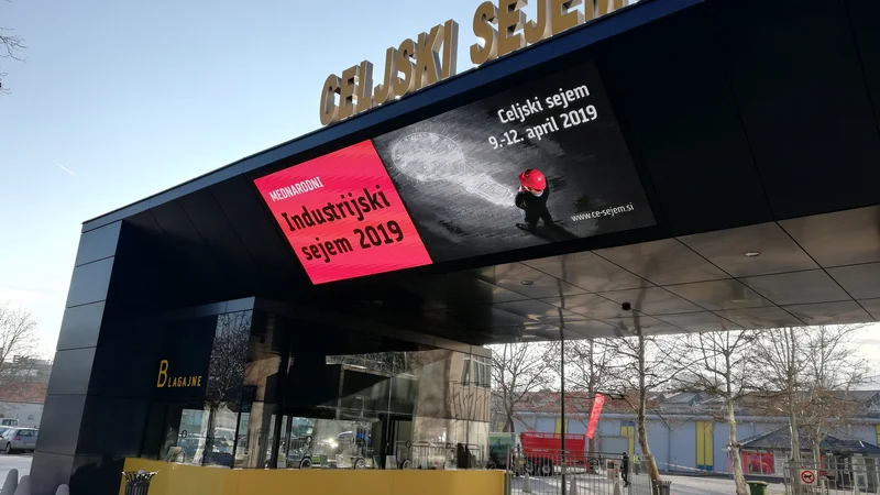 Fotografija: Sejemska prizorišča večinoma samevajo prazna ali pa je dejavnost tam precej okrnjena. Foto Piano Brane