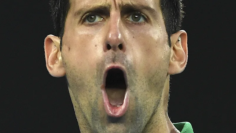 Fotografija: Novak Đoković bo, ko bo vse drame konec, imel marsikaj za zakričati na Avstralijo in »razumevajoče« teniške soborce. FOTO: Greg Wood/AFP