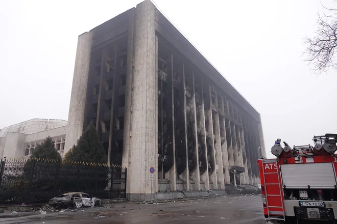 Kitajski mediji so pozorno popisali vse tarče največjih protestov, ki so pretresali Kazahstan od leta 1991. FOTO: Abduaziz Madyarov/AFP
